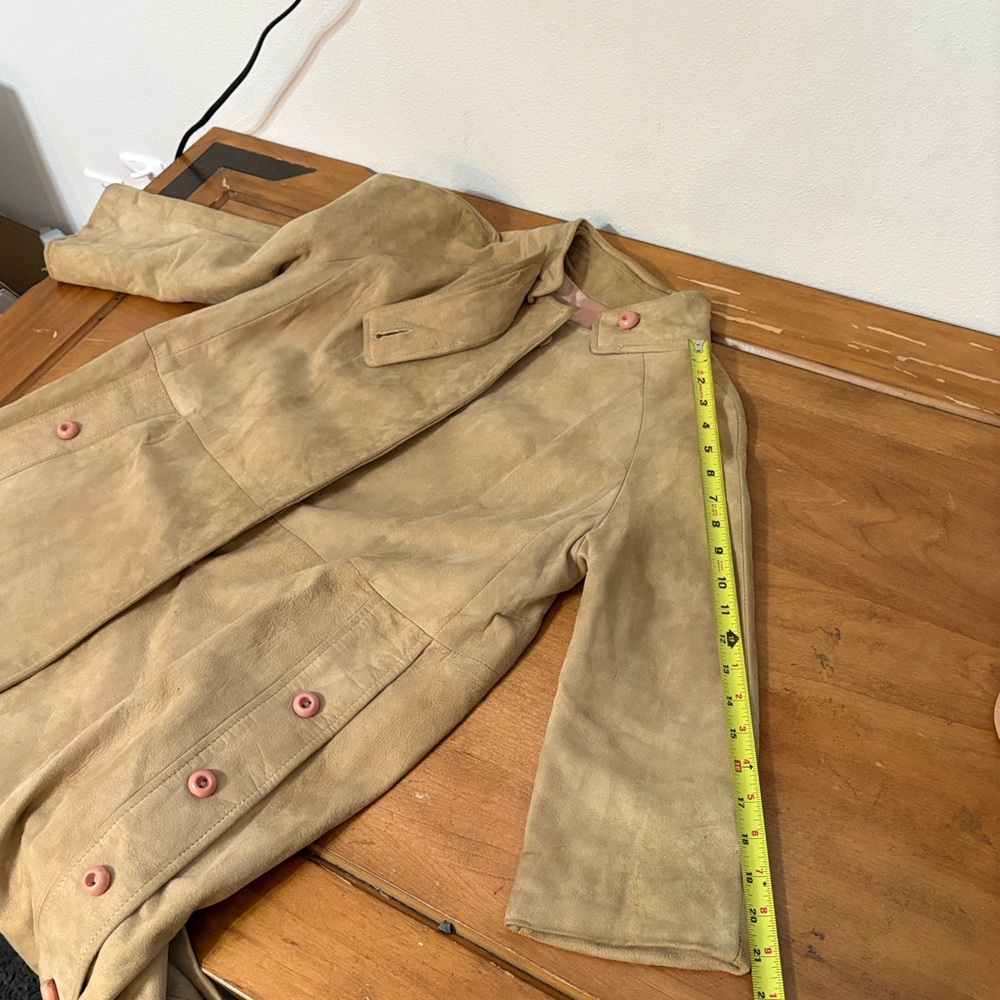 Vintage Elegant Suede Tan Women's Coat Size Small - Picture 10 of 14
